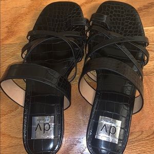 Black snakeskin sandal